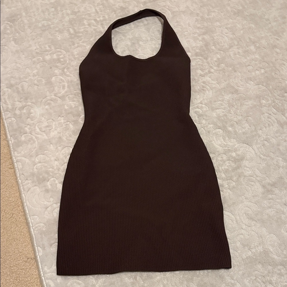 NWOT Aritzia Babaton Brown Halter Dress